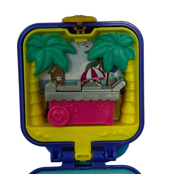 Polly Pocket Shani Tropical Beach Compact With Mobile Ice Cream Cart NO DOLL - Picture 4 of 16